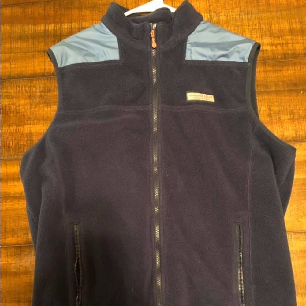 Vineyard Vine men’s vest